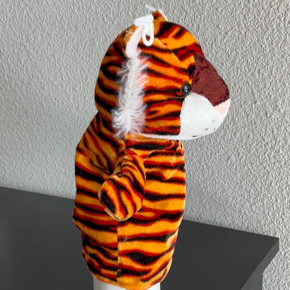 New Tiger Hand Puppet for Boy or Girl - Picture 3 of 5